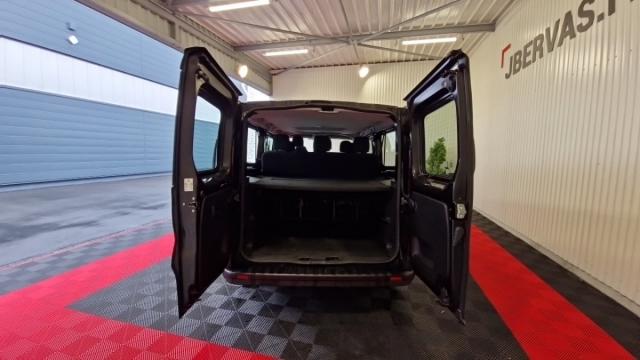 Renault Trafic image 2