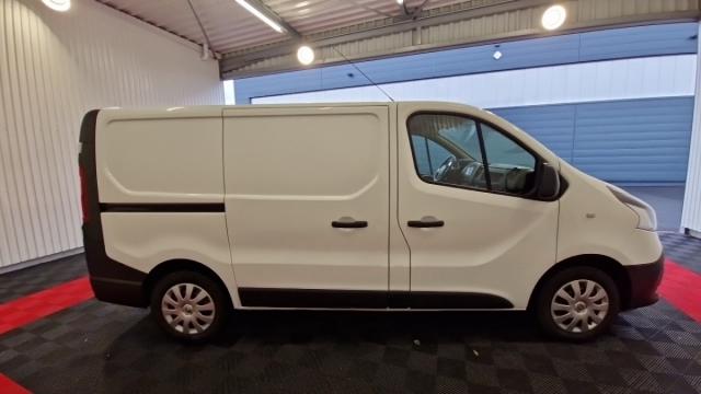 Renault Trafic image 4
