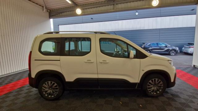 Peugeot Rifter image 1