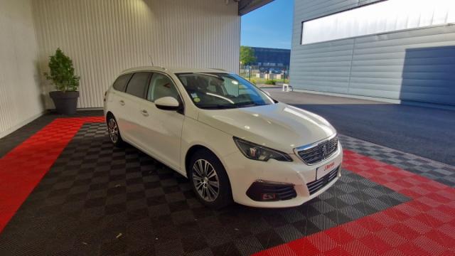 Peugeot 308 Sw image 1