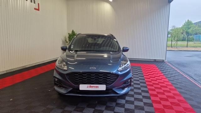 Ford Kuga image 9