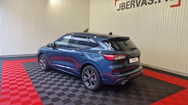 Ford Kuga image 6