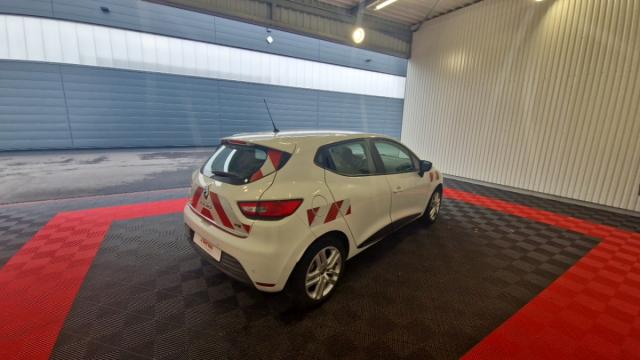 Renault Clio image 9