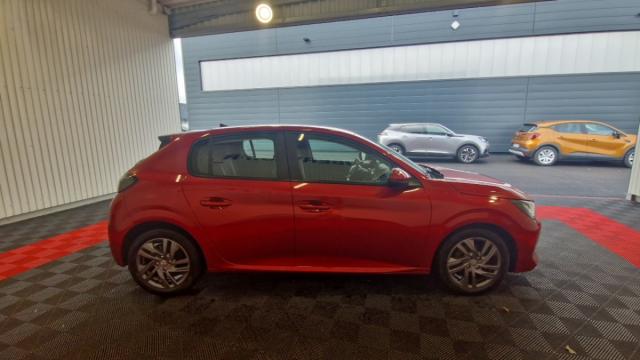 Peugeot 208 image 5