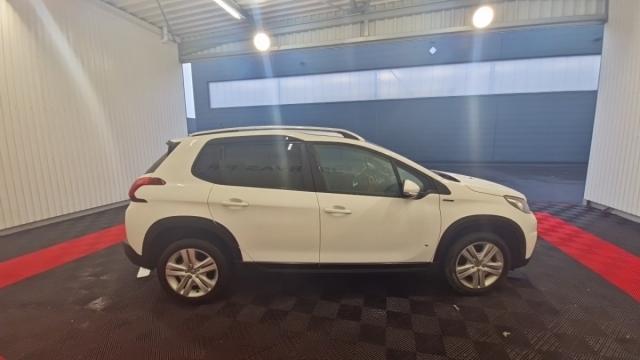 Peugeot 2008 image 5