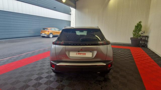 Peugeot 2008 image 9