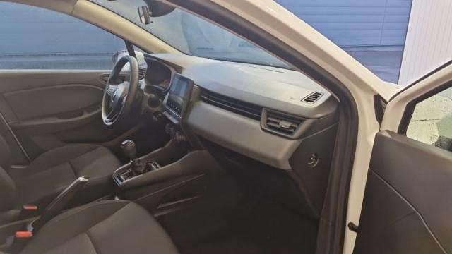 Renault Clio image 8