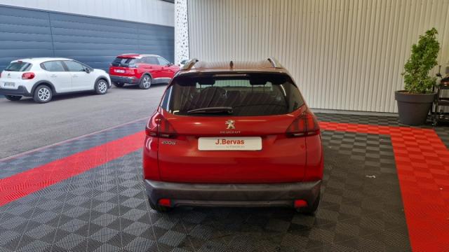 Peugeot 2008 image 3