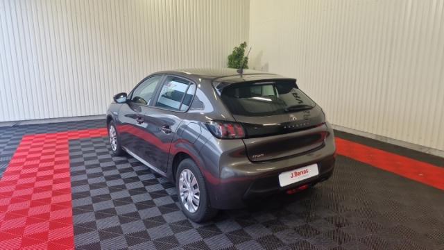 Peugeot 208 image 6
