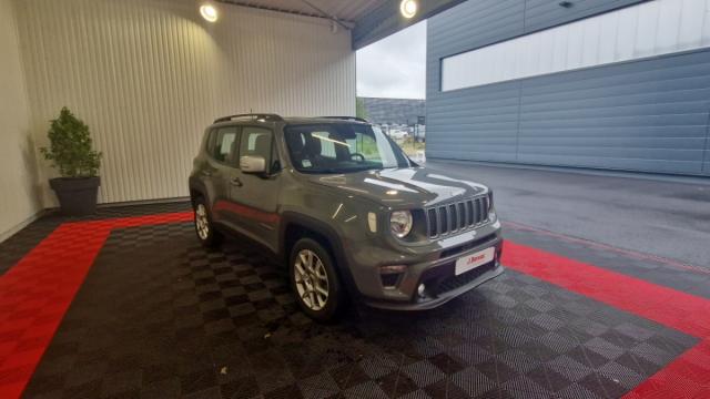 Jeep Renegade image 6