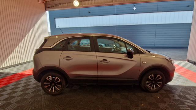 Opel Crossland image 1