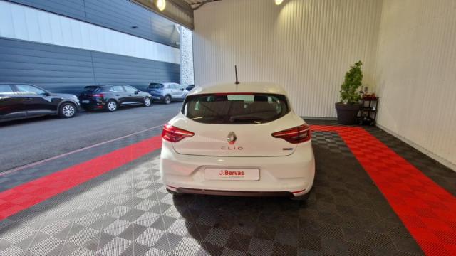 Renault Clio image 2