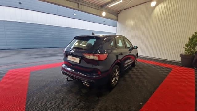 Ford Kuga image 5
