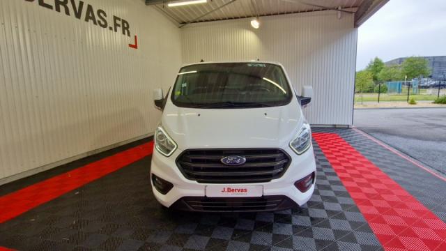 Ford Transit Custom image 3