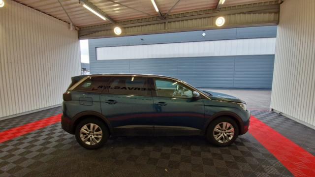 Peugeot 5008 image 4