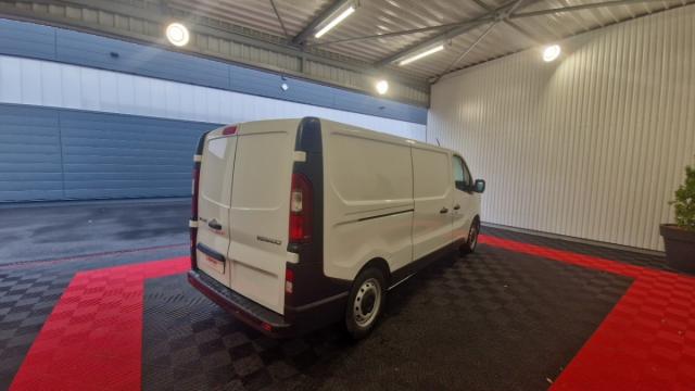 Renault Trafic image 8