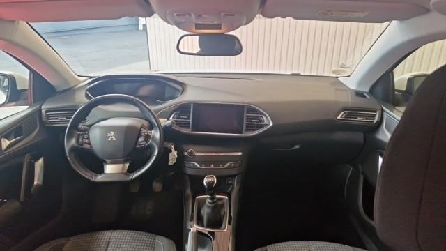 Peugeot 308 image 6