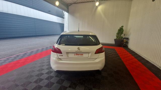 Peugeot 308 image 7