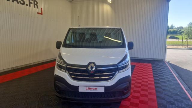 Renault Trafic image 2