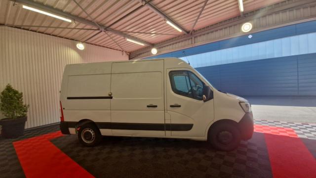 Renault Master image 6