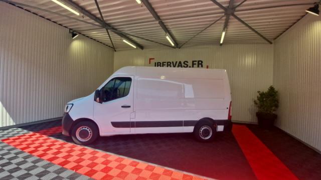Renault Master image 1