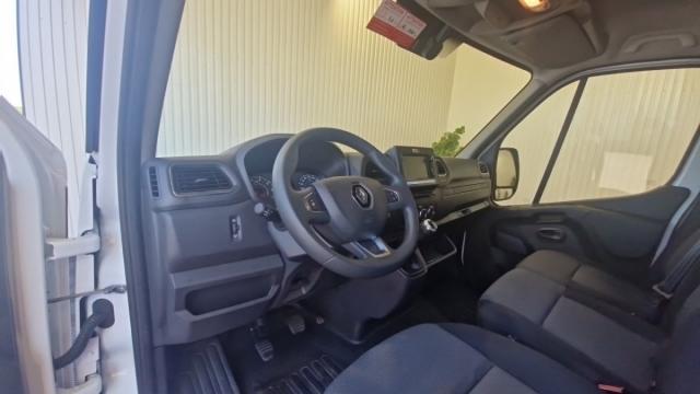 Renault Master image 4