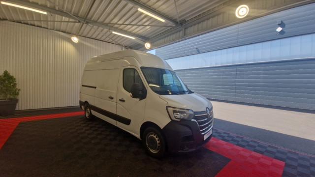 Renault Master image 1