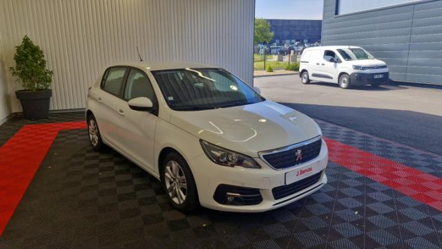 Peugeot 308 image 1