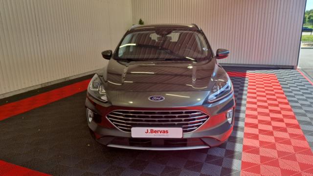 Ford Kuga image 5