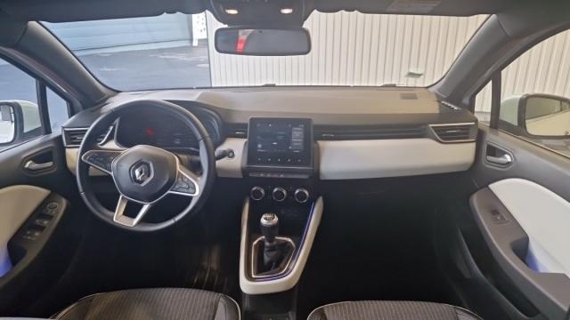 Renault Clio image 1