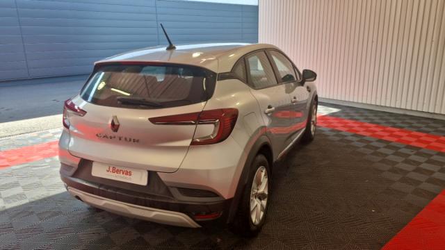 Renault Captur image 1