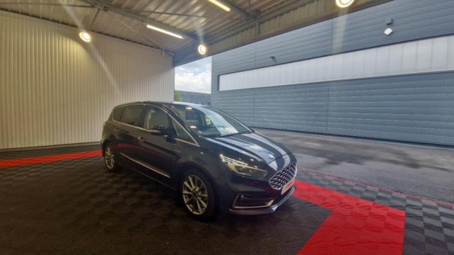Ford S-Max image 1