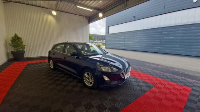 Ford Focus image 9