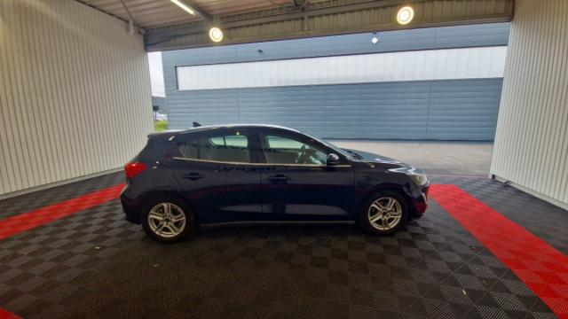 Ford Focus image 6