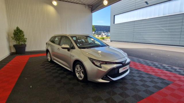 Toyota Corolla Touring Sports image 1