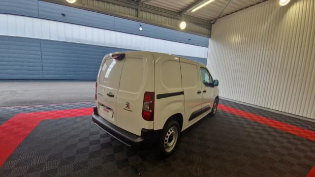 Peugeot Partner image 1