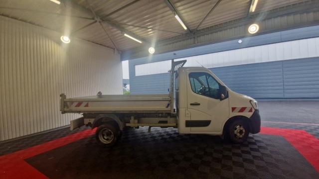 Renault Master image 2