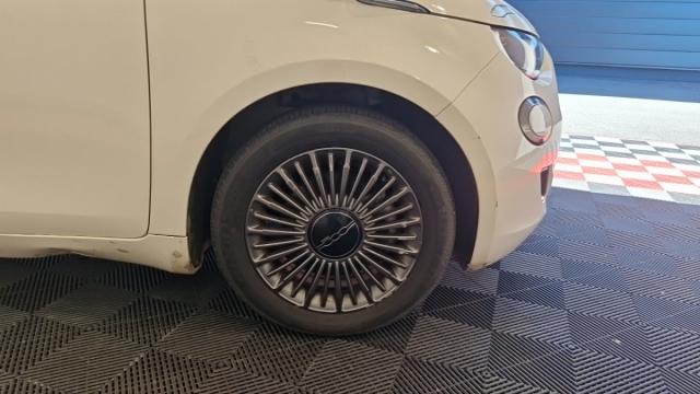 Fiat 500 image 1