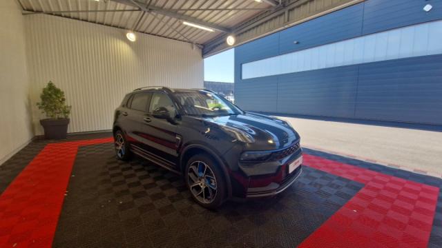 Lynk & Co 01 image 4