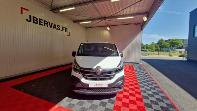 Renault Trafic image 1