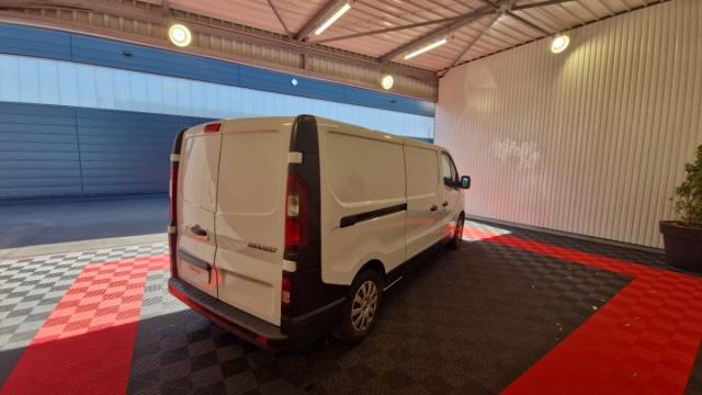Renault Trafic image 4