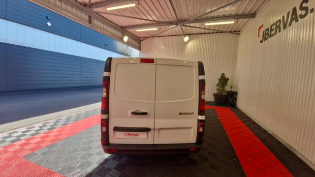 Renault Trafic image 7