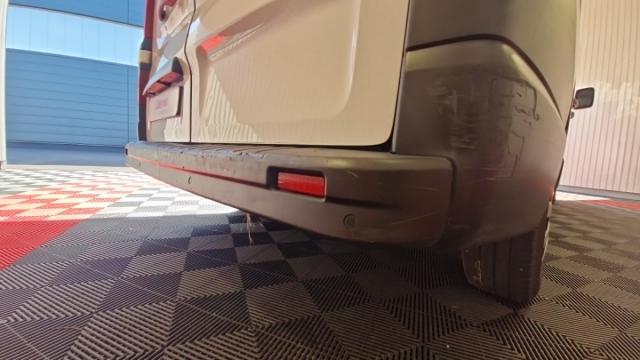Renault Trafic image 2