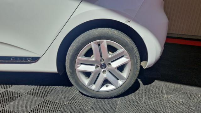 Renault Clio image 8
