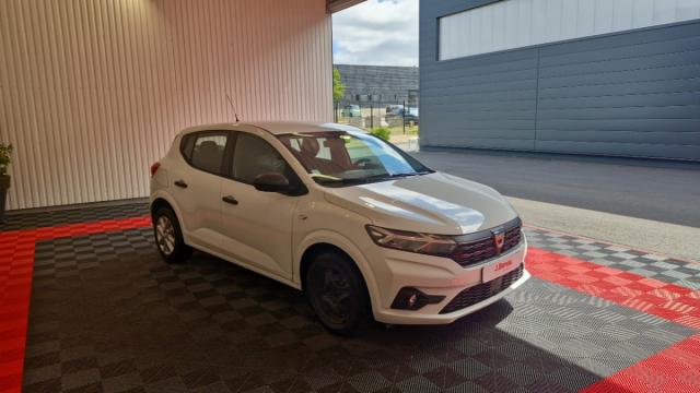 Dacia Sandero image 3