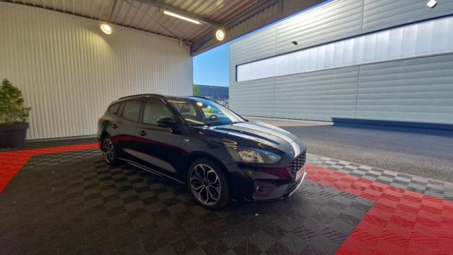 Ford Focus image 2