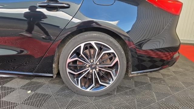 Ford Focus image 7
