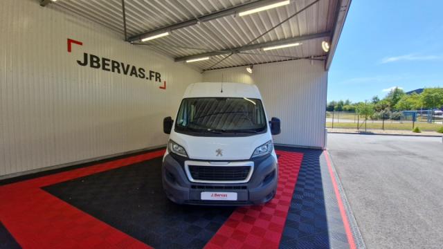 Peugeot Boxer image 2