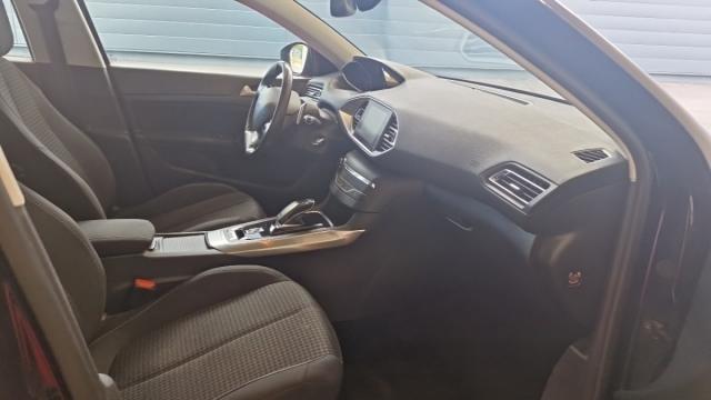 Peugeot 308 image 5