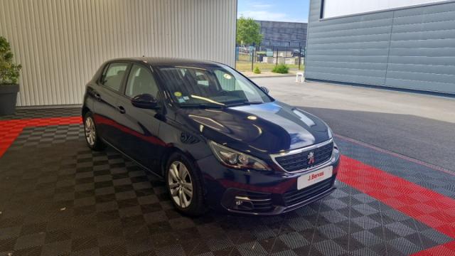 Peugeot 308 image 2